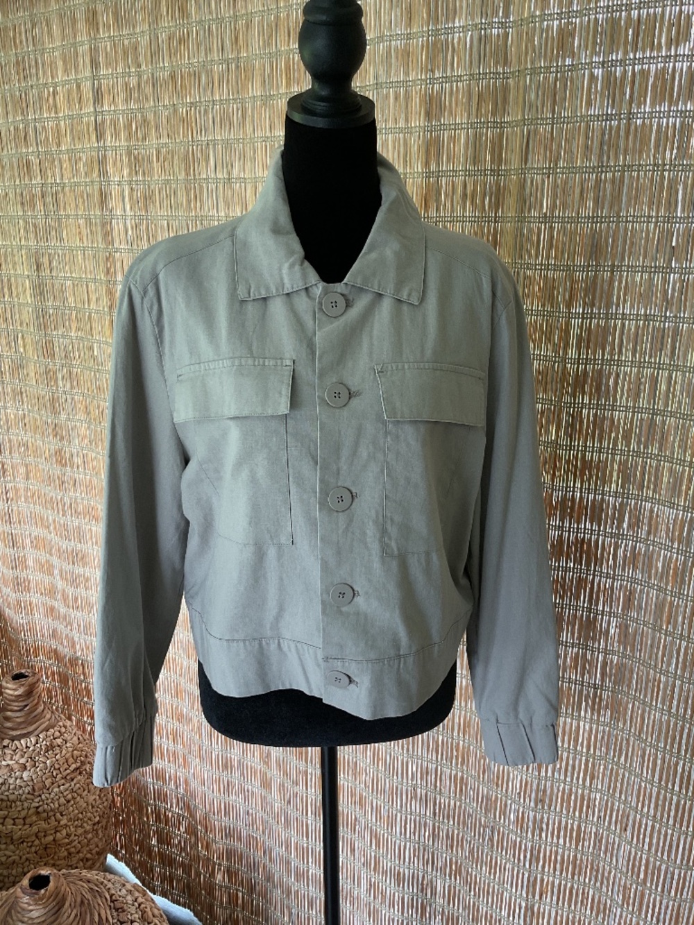Catherine Malandrino NWT women’s button front long sleeve jacket